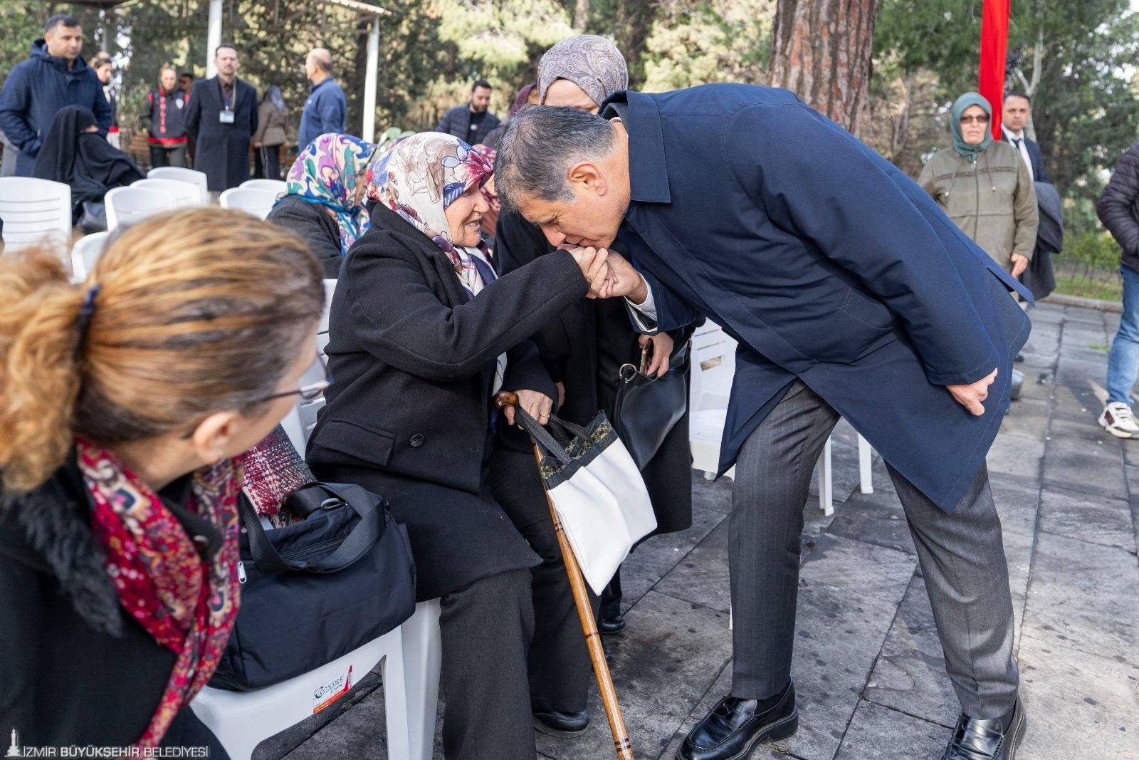 Kadifekale’de şehitler dualarla anıldı: 'Emanetiniz namusumuzdur'