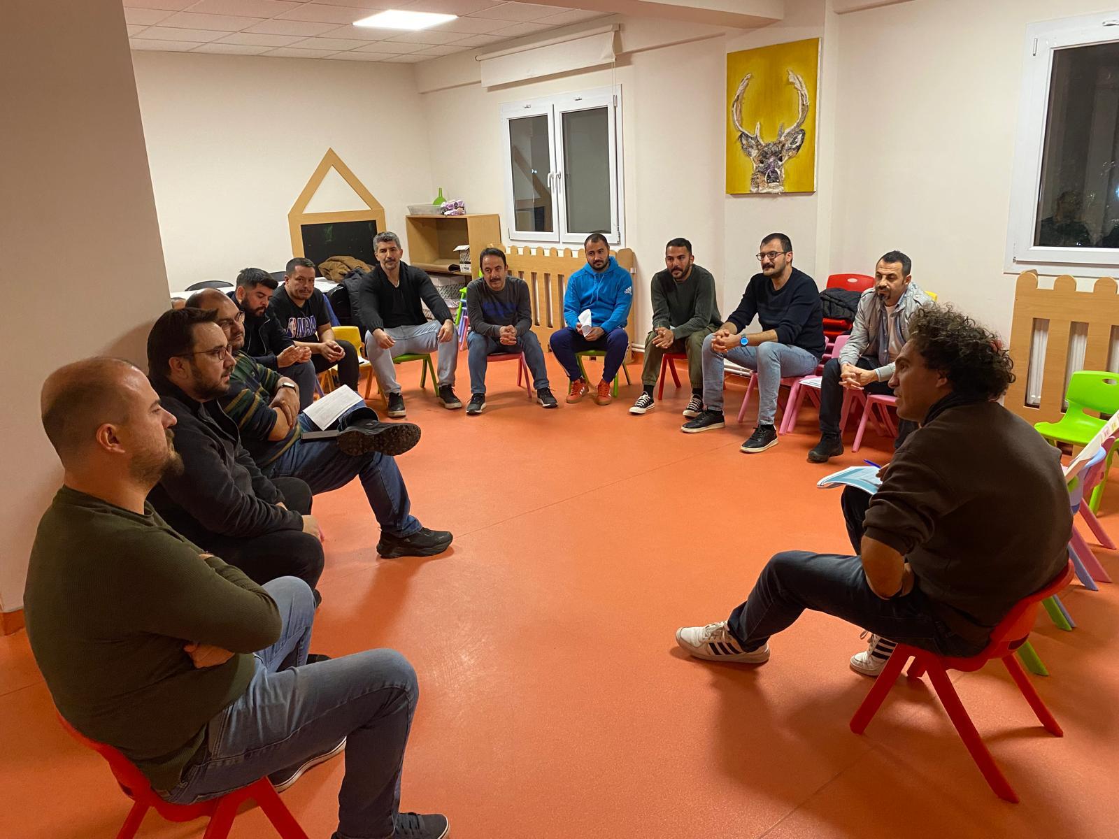 İzmirli babalar için "Eski Köye Yeni Adet": Yardımcı değil, sorumlu ebeveyn dönemi!