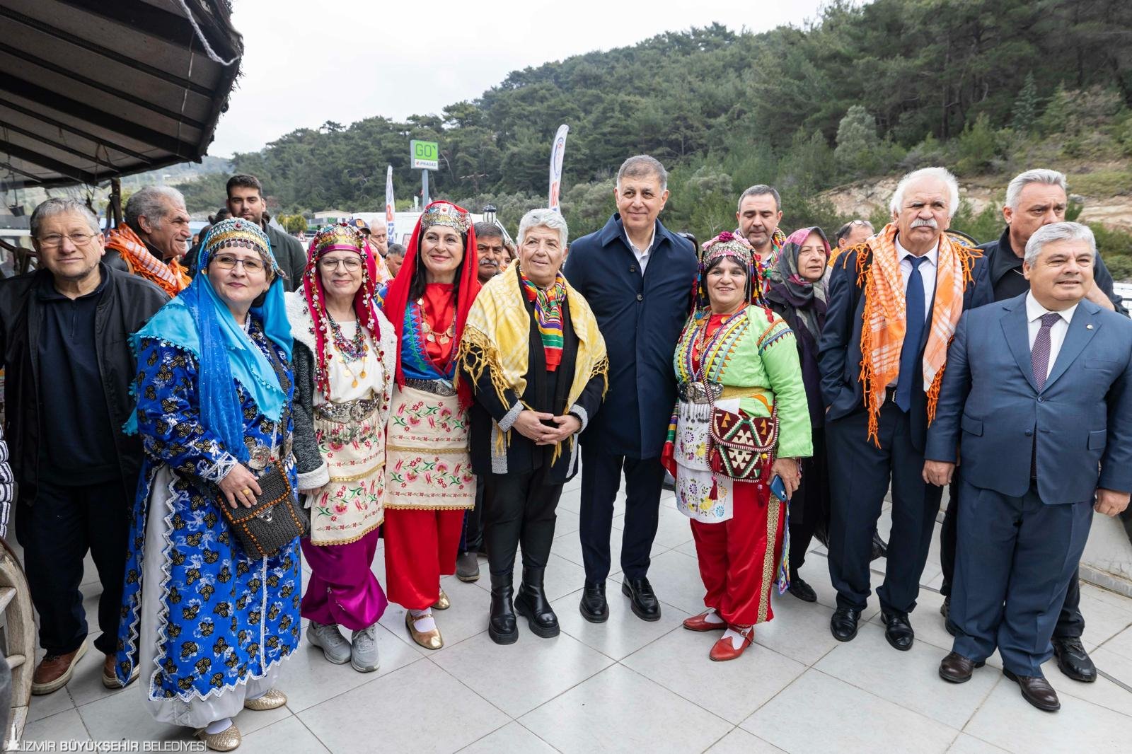 Tugay'dan Oba'da 'Vefa' mesajı: Semeni tepsisinde ne diledi? 15 Tugay'dan Oba'da 'Vefa' mesajı: Semeni tepsisinde ne diledi?