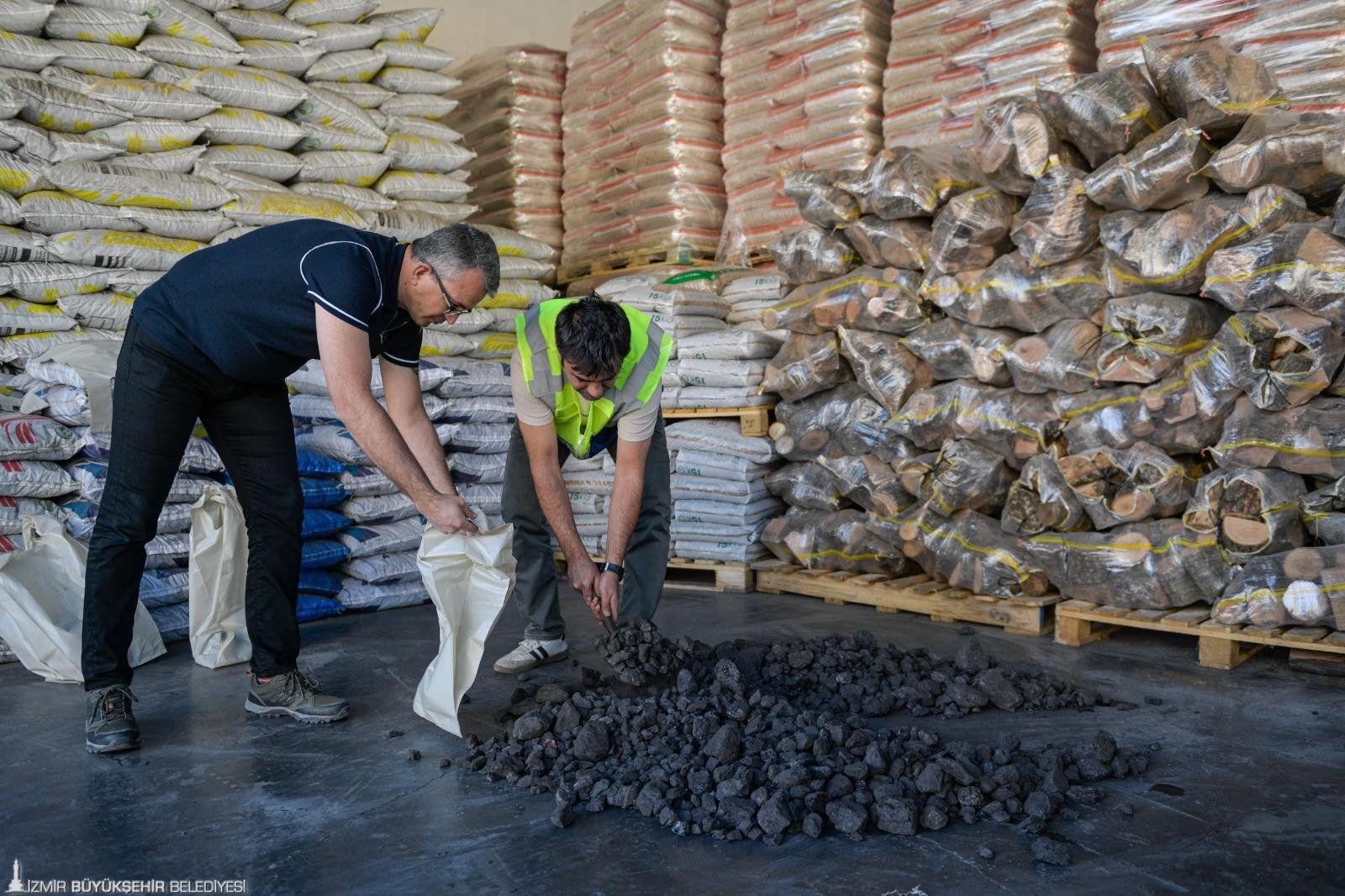 İzmir’de çevre için yoğun mesai: Kirletenlere 2 yılda 5.8 milyon ceza 1 İzmir’de çevre için yoğun mesai: Kirletenlere 2 yılda 5.8 milyon ceza