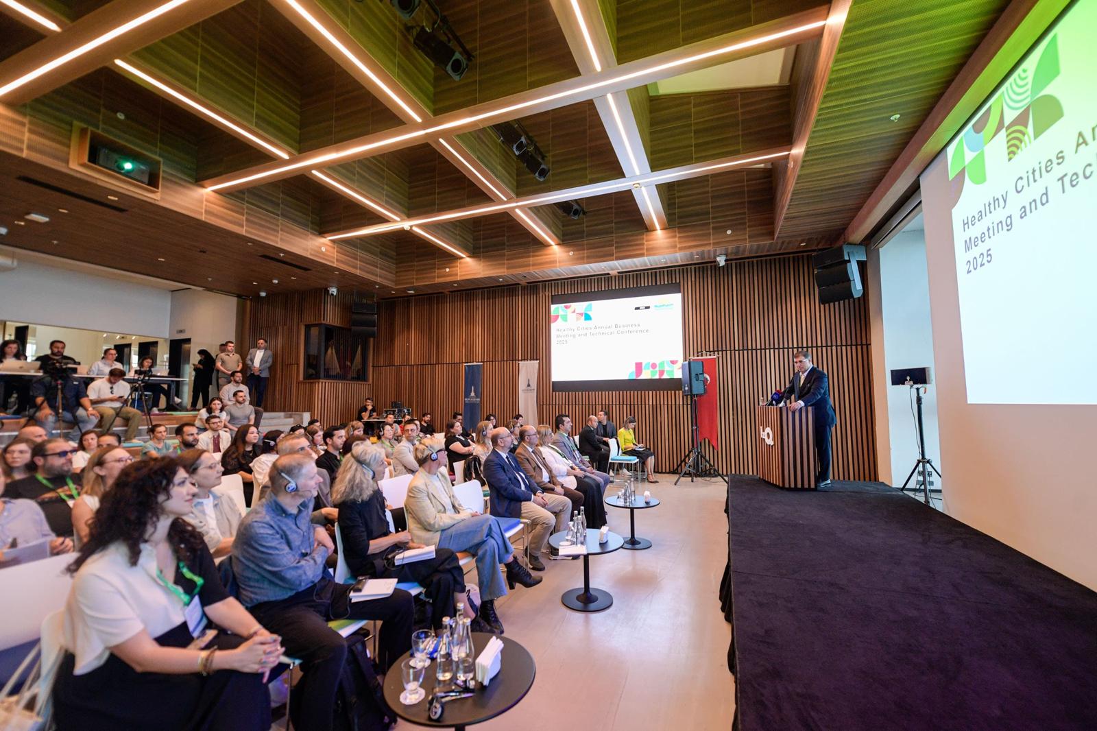 Dünya Sağlık Örgütü’nden Başkan Tugay’a önemli görev: İzmir’in sağlık politikalarına küresel tescil