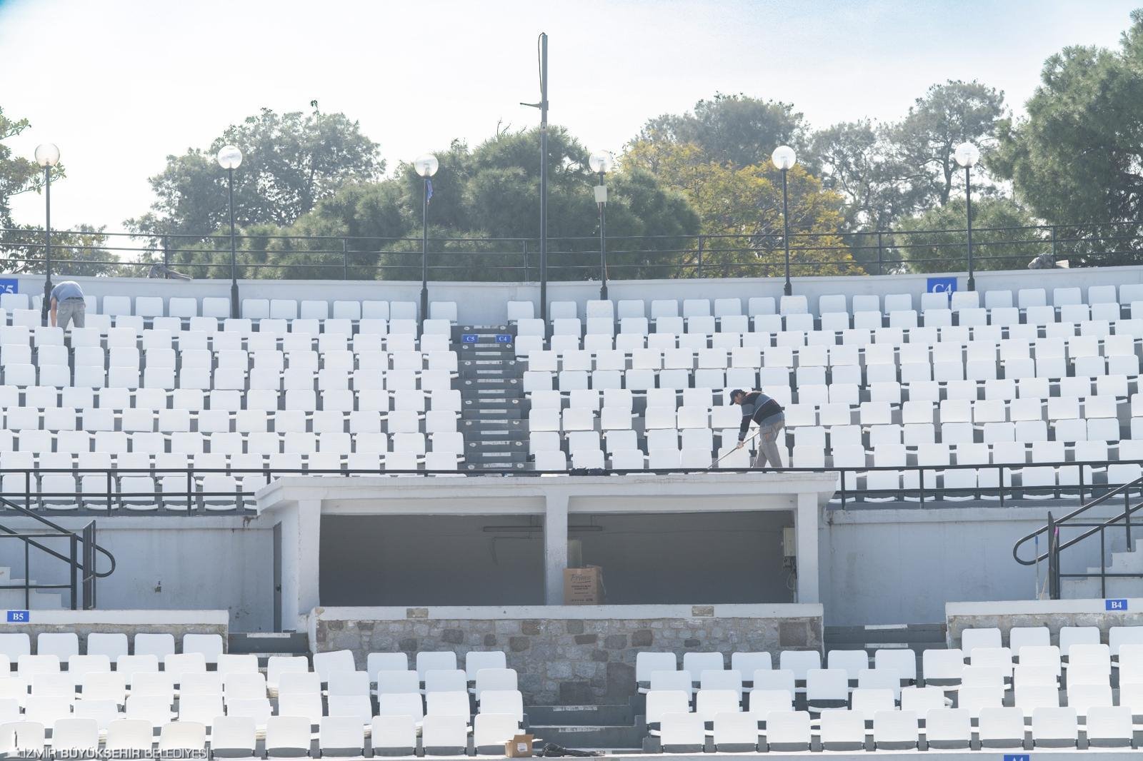 İzmir’de kültürden spora büyük dönüşüm: Simge yapılar küllerinden doğuyor