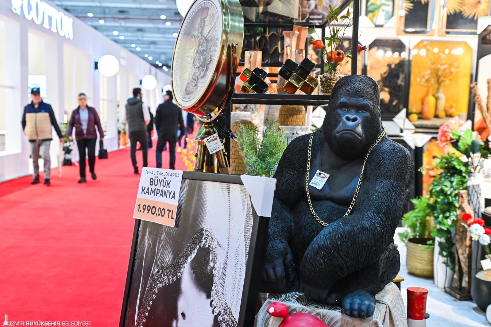 İZFURNEX 2026 - İzmir Mobilya Fuarı kapılarını açtı: Mobilyanın kalbi Fuar İzmir'de atıyor