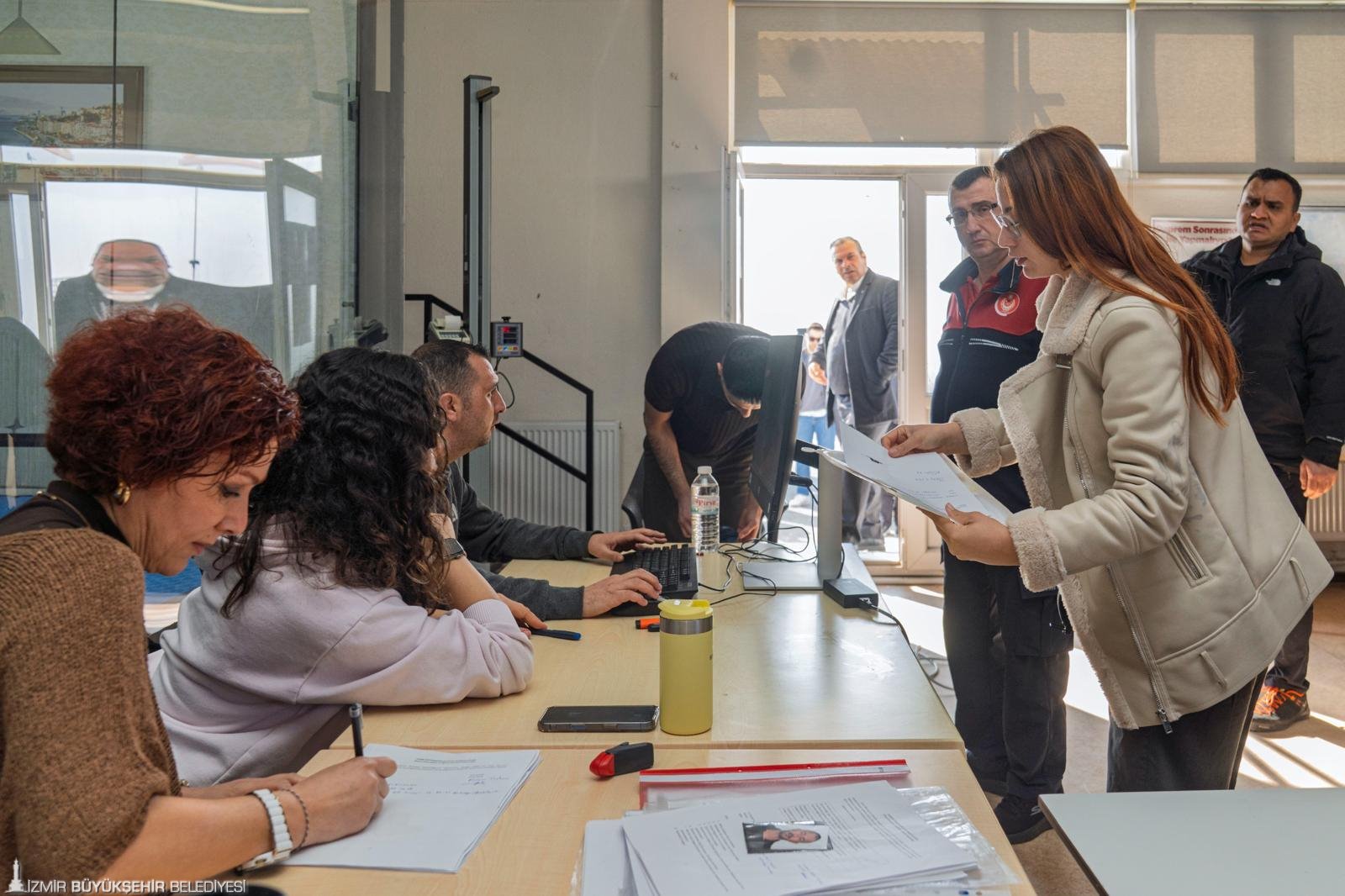 İzmir İtfaiyesi güçleniyor: 100 yeni memur alınacak