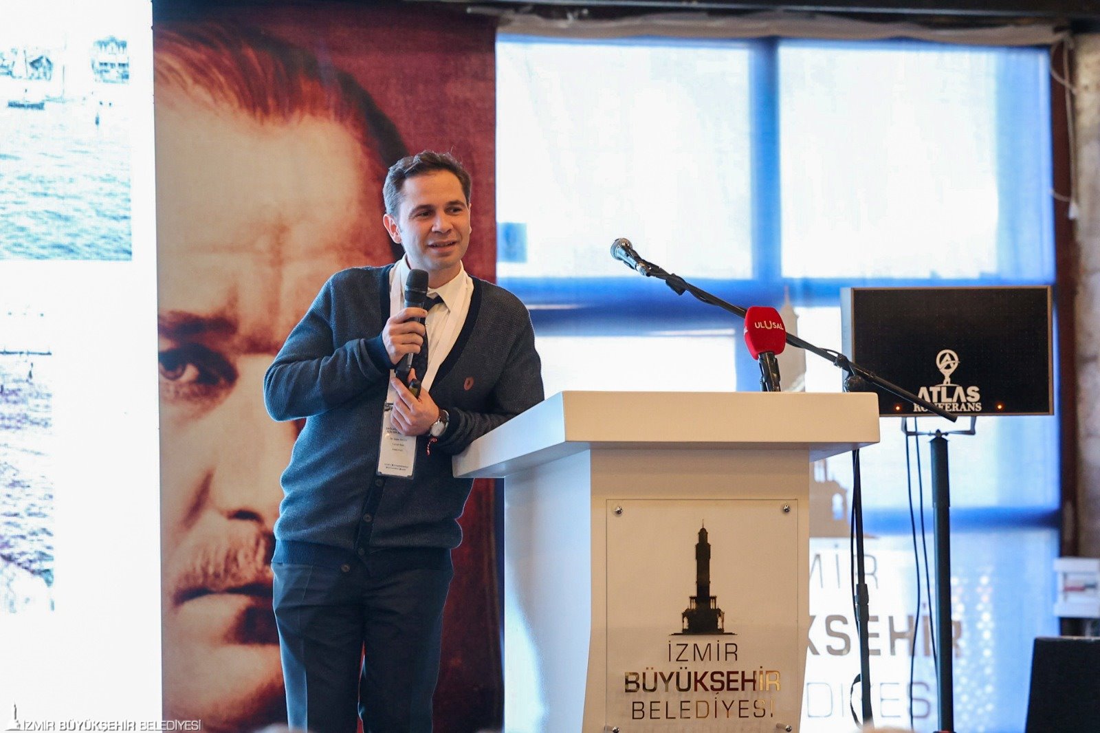 İzmir Körfez Konferansı'nda korkutan uyarı: 'Artık dev bir atık deposuna dönüştü' 4 İzmir Körfez Konferansı'nda korkutan uyarı: 'Artık dev bir atık deposuna dönüştü'