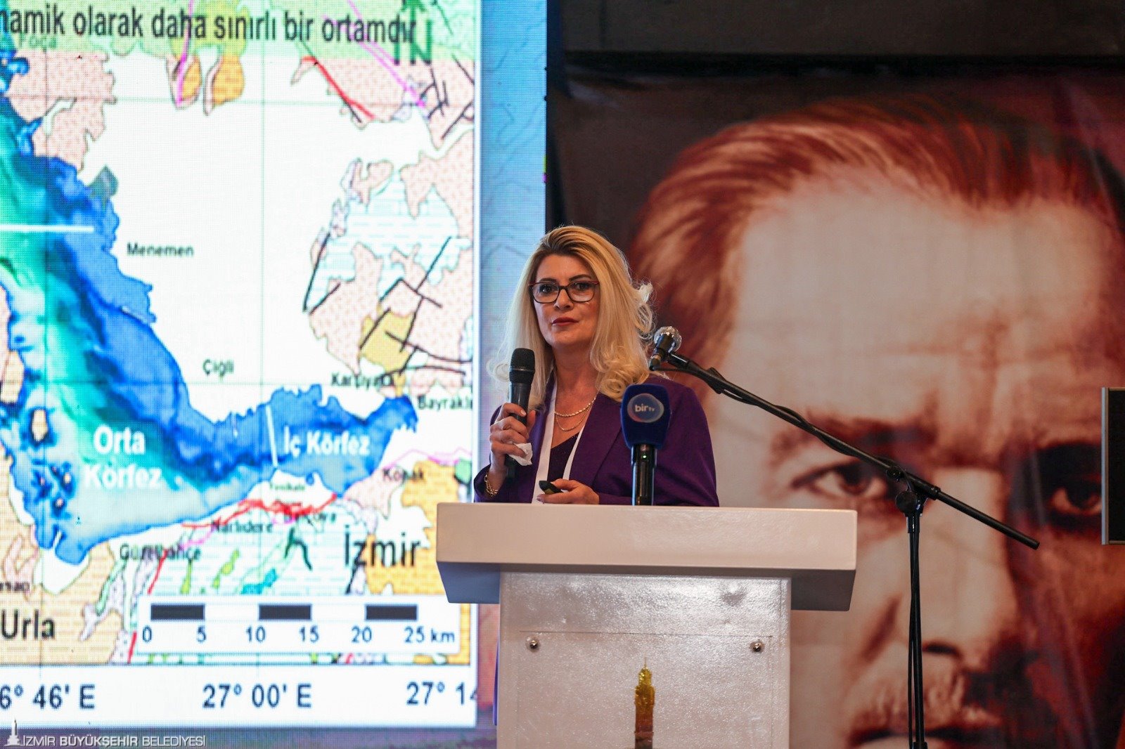 İzmir Körfez Konferansı'nda korkutan uyarı: 'Artık dev bir atık deposuna dönüştü' 3 İzmir Körfez Konferansı'nda korkutan uyarı: 'Artık dev bir atık deposuna dönüştü'