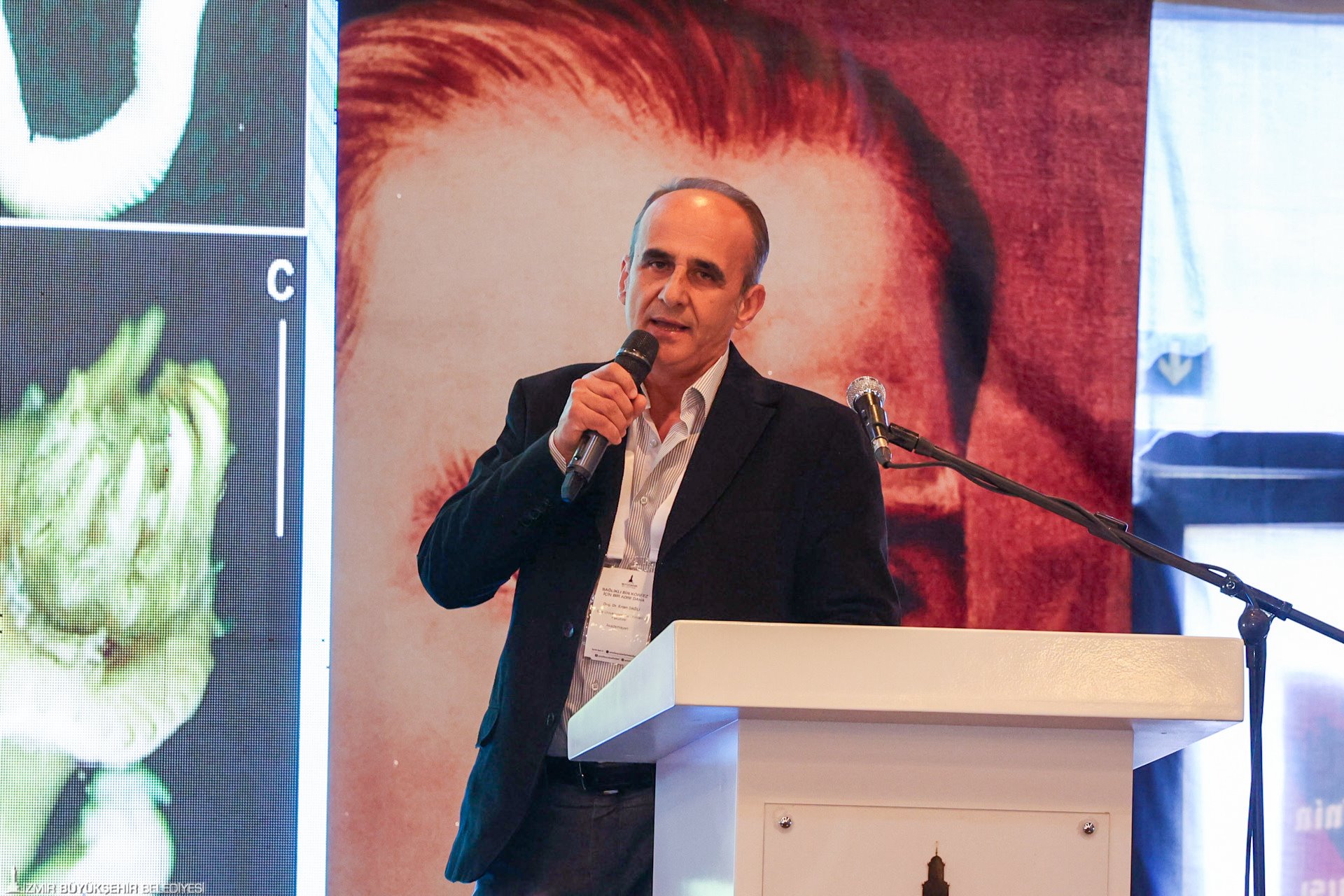 İzmir Körfez Konferansı'nda korkutan uyarı: 'Artık dev bir atık deposuna dönüştü' 9 İzmir Körfez Konferansı'nda korkutan uyarı: 'Artık dev bir atık deposuna dönüştü'