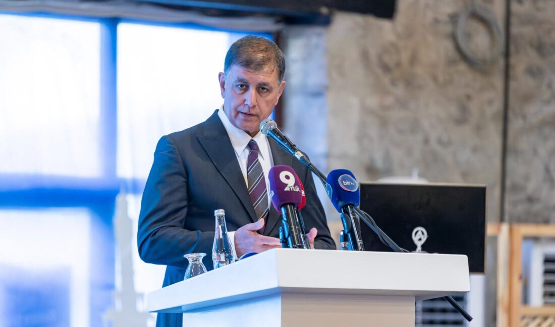 İzmir Büyükşehir Belediye Başkanı Dr. Cemil Tugay, Körfez’deki kirlilik ve