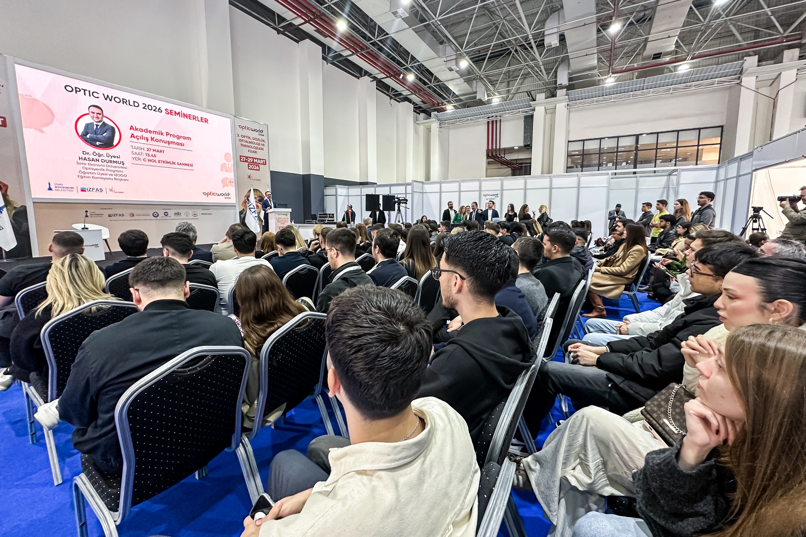 İzmir’den korkutan 2050 kehaneti: Dünyanın yarısı göremeyecek mi? 1 İzmir’den korkutan 2050 kehaneti: Dünyanın yarısı göremeyecek mi?