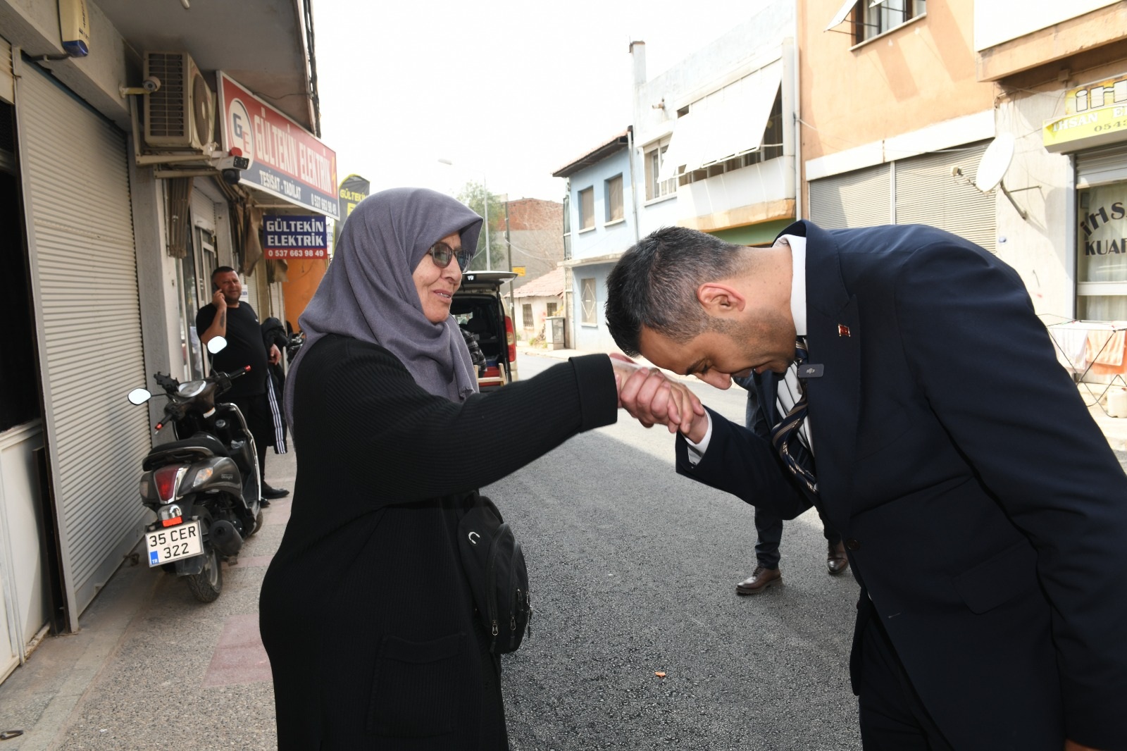 Çiğli'de esnafa “Sevgi Yolu” piyangosu: Başkan Yıldız’dan bayram müjdesi