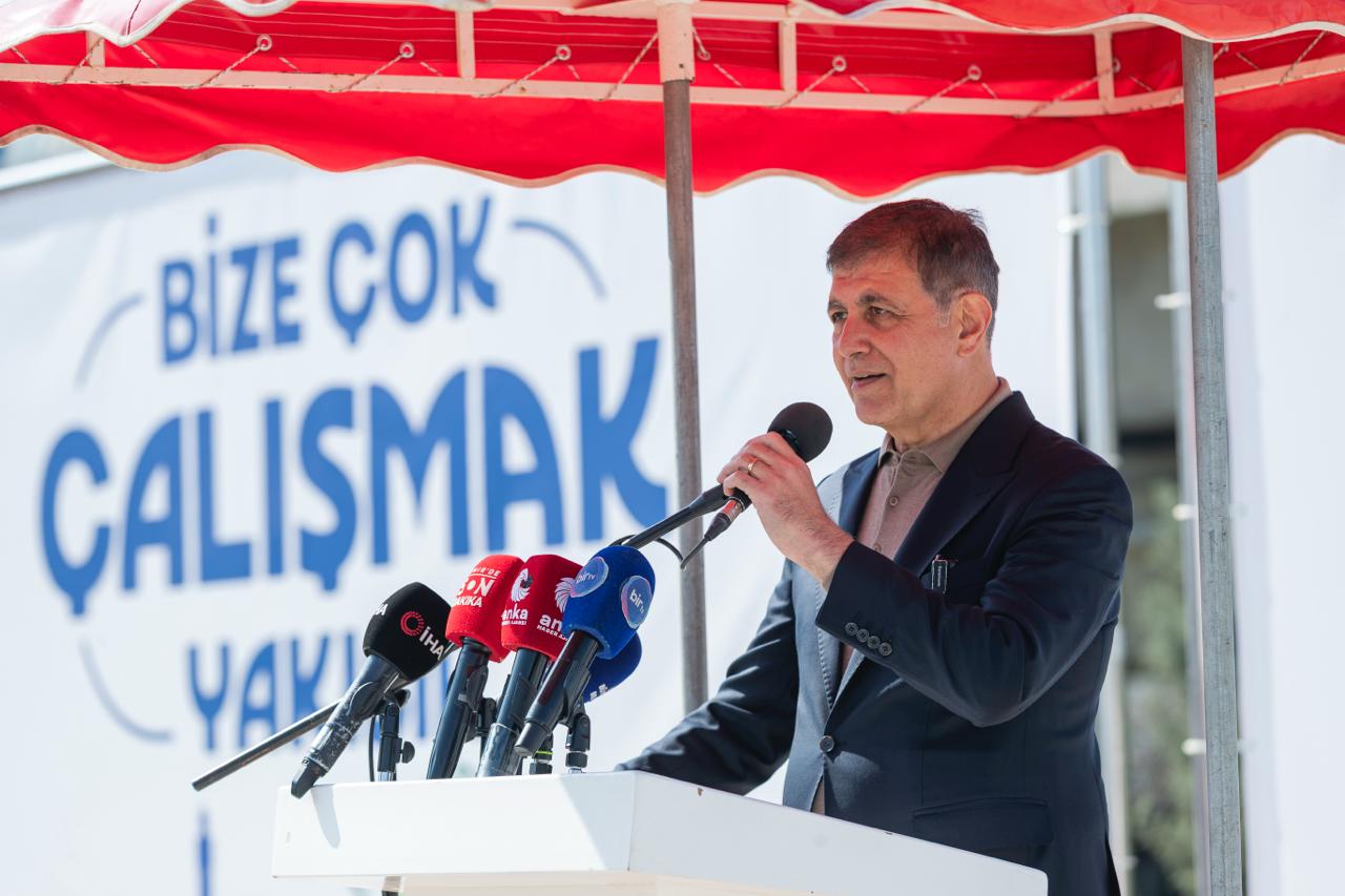 İzmir Büyükşehir Belediye Başkanı Dr. Cemil Tugay, Aşık Veysel Rekreasyon