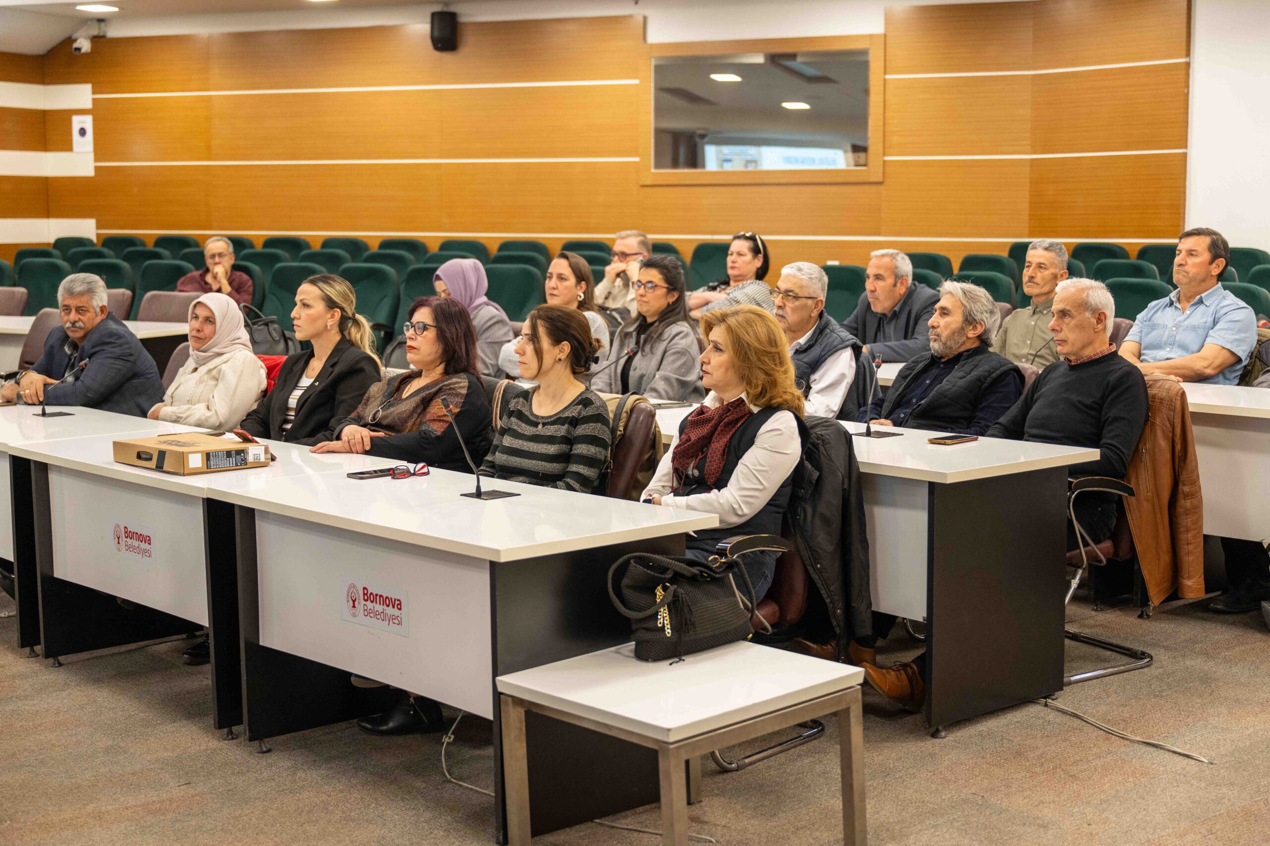 Bornova’da muhtarlık 2.0 devri! Muhtarlar dijital dünyaya adım attı 3 Bornova’da muhtarlık 2.0 devri! Muhtarlar dijital dünyaya adım attı