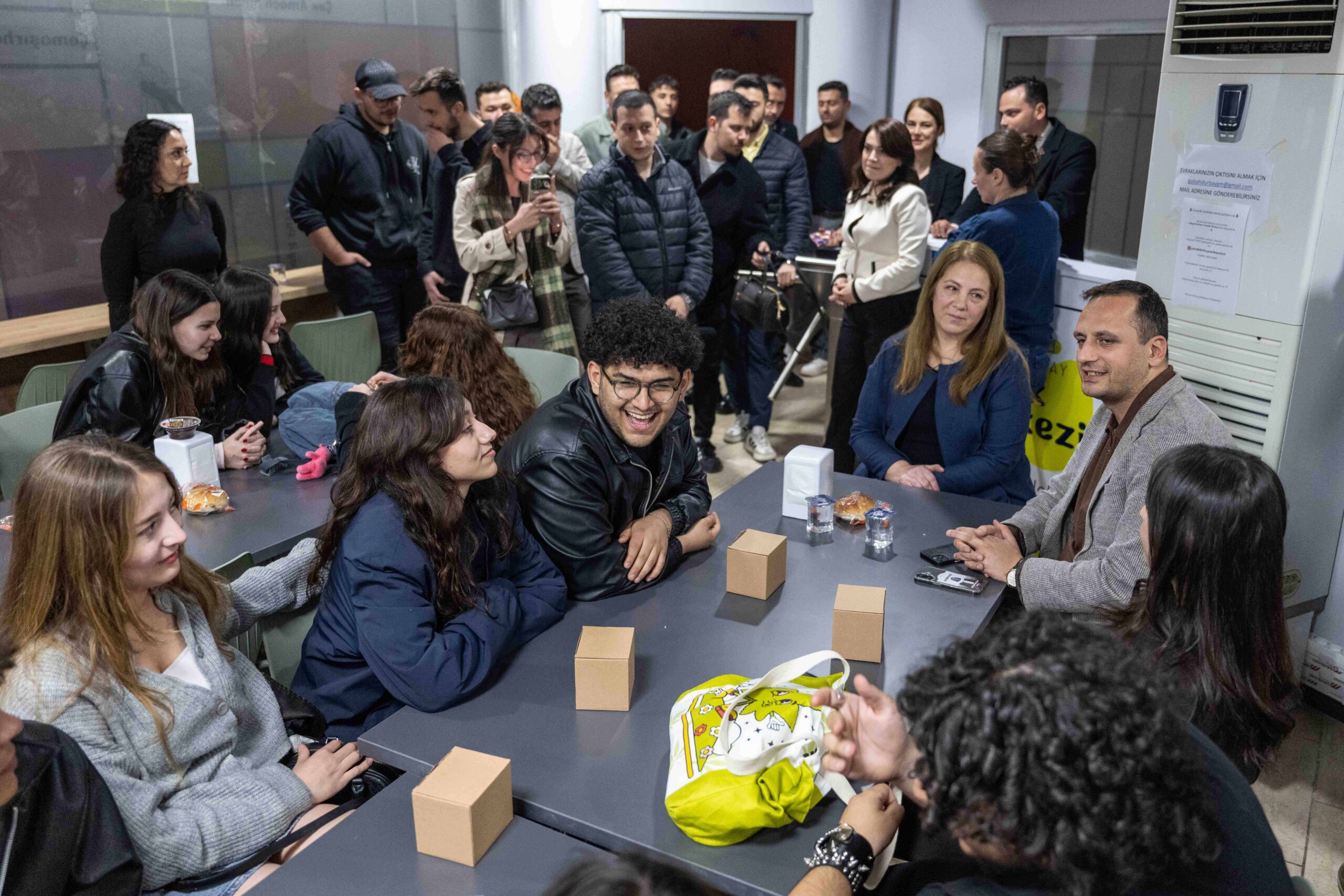 Bornova’da üniversite öğrencilerinin yeni evi olan Gülşah Durbay Gençlik Merkezi,