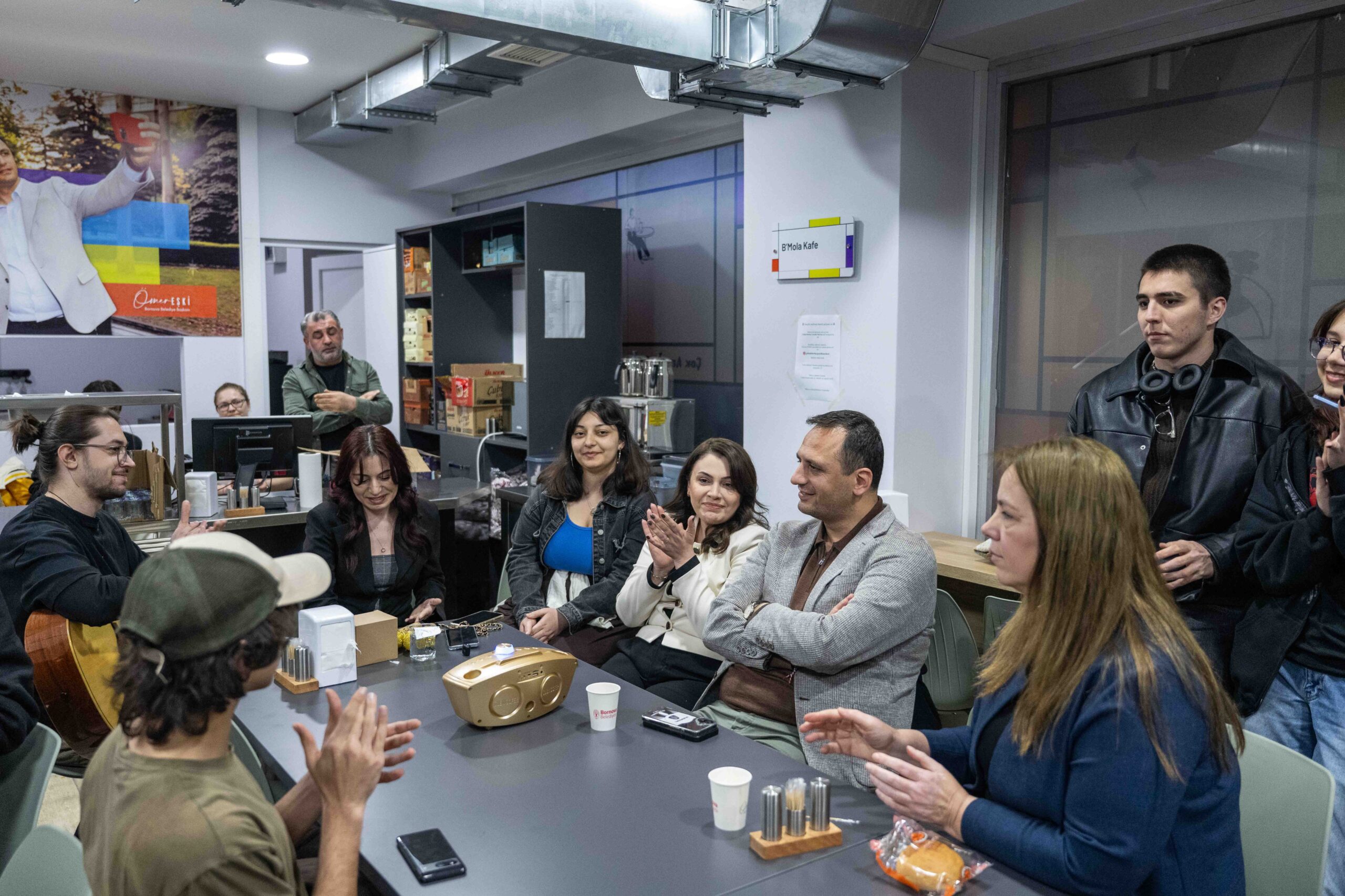 Başkan Eşki gençlerle iftarda: 'Her zaman yanınızdayız'