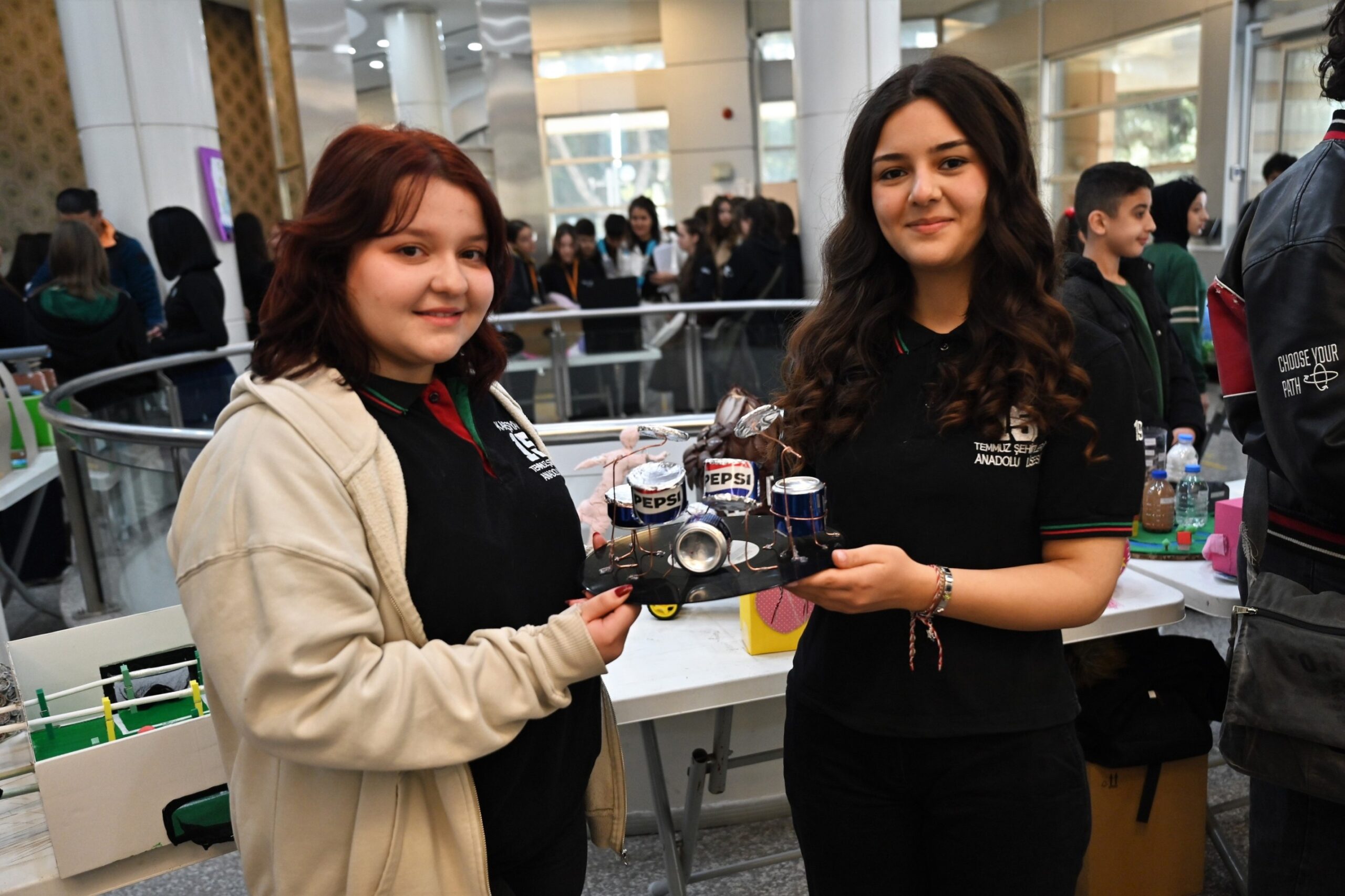 Bornova’da anlamlı buluşma: “Su ve Cinsiyet” temasıyla sürdürülebilirlik vurgusu! 5 Bornova’da anlamlı buluşma: “Su ve Cinsiyet” temasıyla sürdürülebilirlik vurgusu!