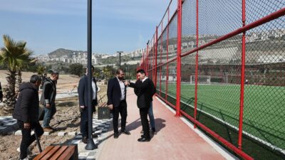 Sadece bir futbol sahası değil, tam teşekküllü bir yaşam alanı!

