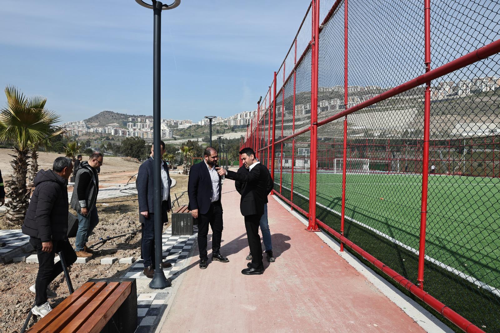 Ferdi Zeyrek’in Adı Bayraklı’da Yaşayacak; "Gençlerimize Miras"