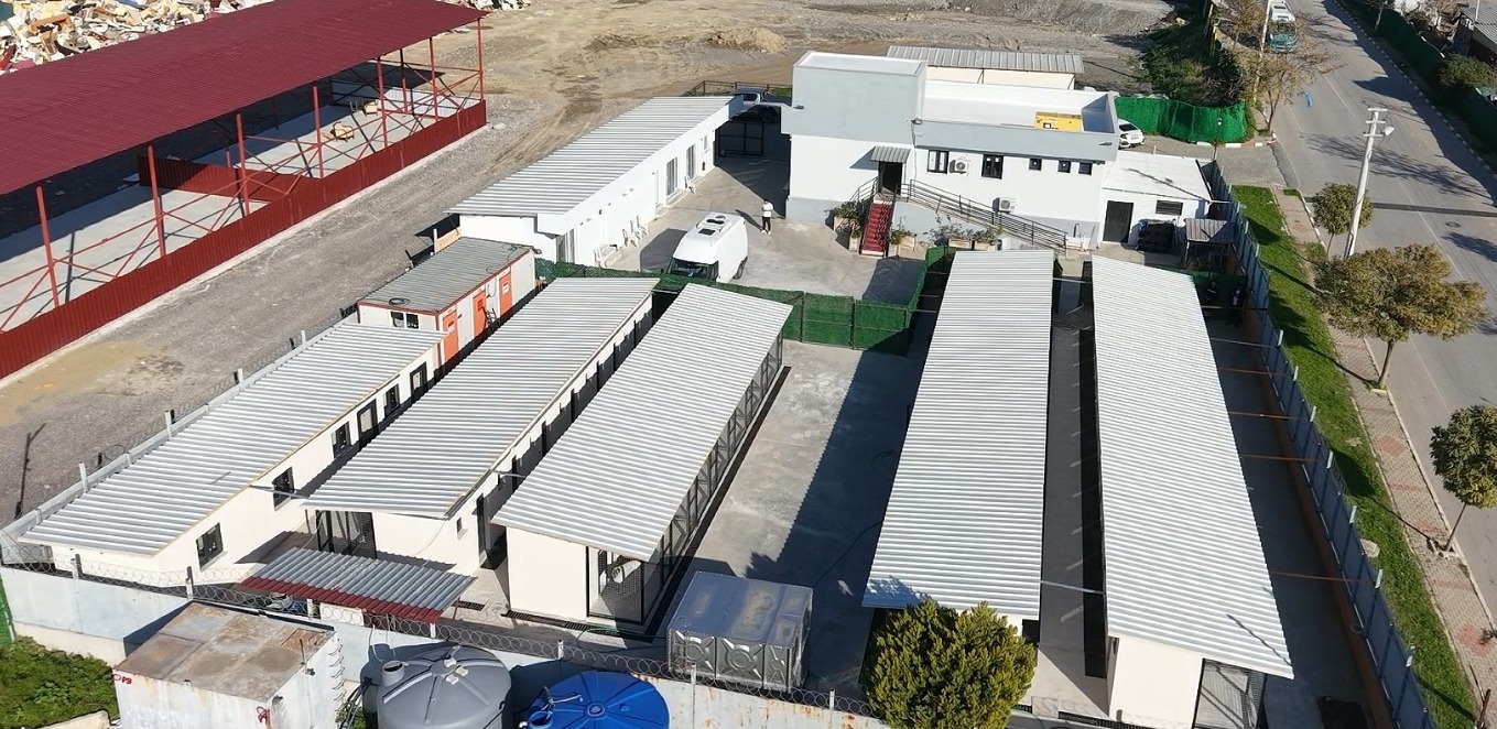 Bayraklı'da can dostlara modern yuva: Hayvan Bakımevi baştan aşağı yenilendi! 1 Bayraklı'da can dostlara modern yuva: Hayvan Bakımevi baştan aşağı yenilendi!