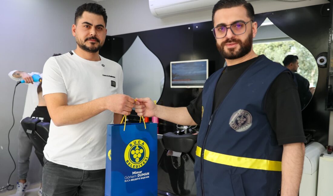 Buca’da berberlerin en yoğun mesaisine belediye eli değdi! Belediye Başkanı