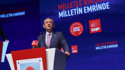 CHP Genel Başkanı Özgür Özel, "Milletle Birlikte, Milletin Emrinde" buluşmasında