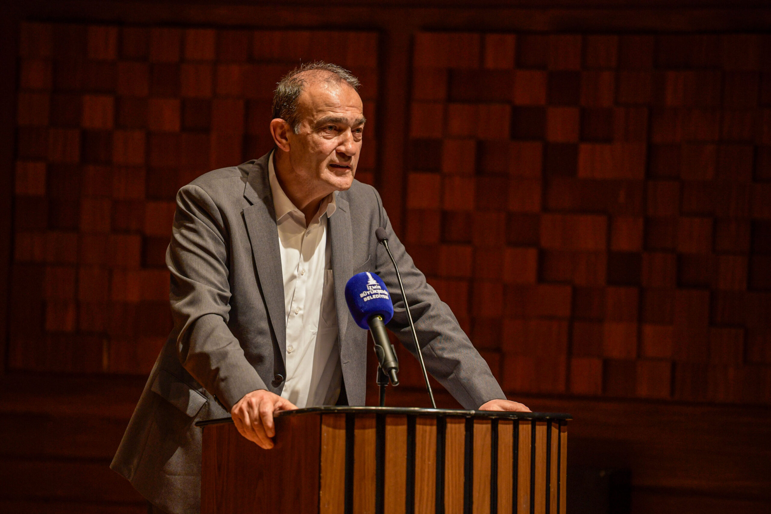 İzmir’den Türkiye’ye erişilebilirlik çağrısı: “Engelli değil, engellenen bireyler vardır!”