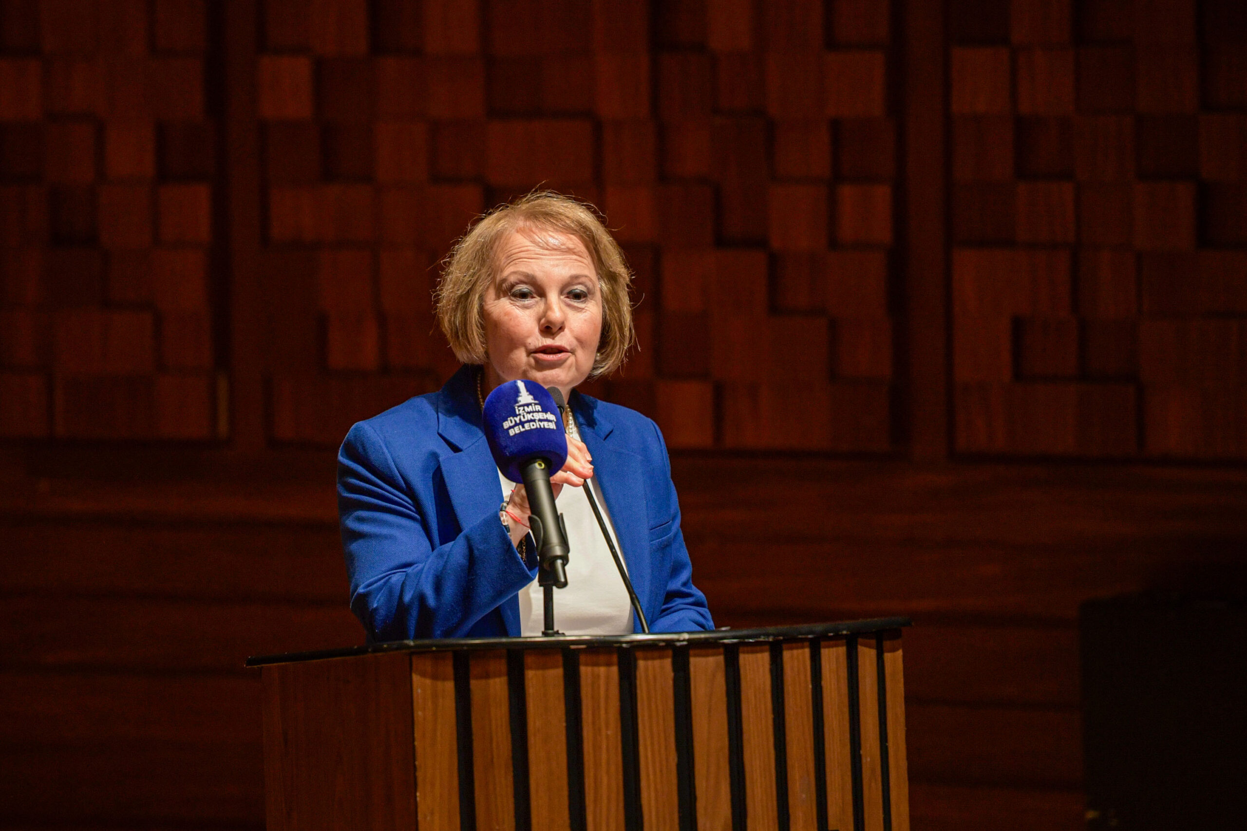 İzmir’den Türkiye’ye erişilebilirlik çağrısı: “Engelli değil, engellenen bireyler vardır!”