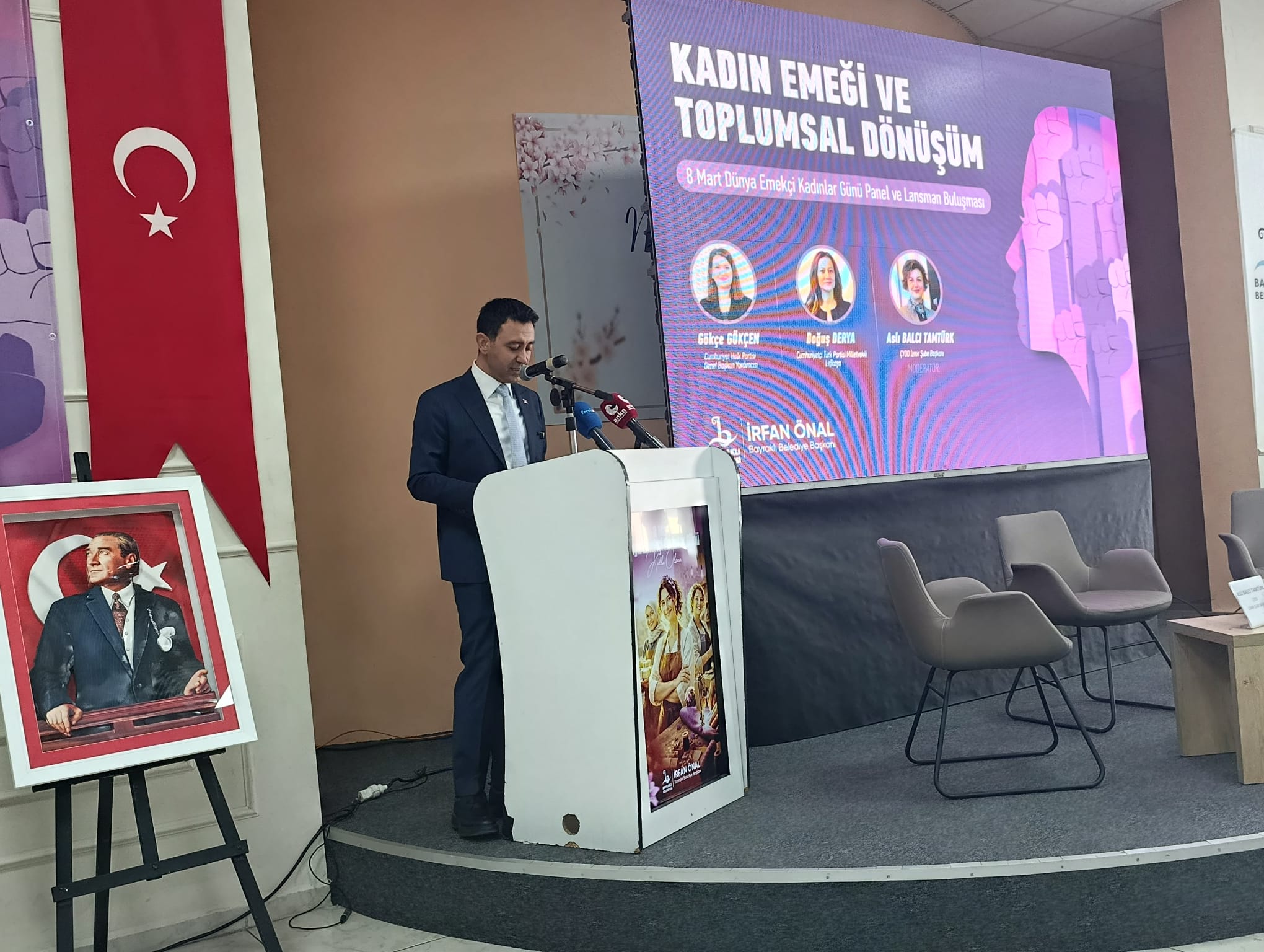 Başkan Önal’dan kadınlara iki büyük müjde! Bayraklı’nın kadınları "Dijital Kooperatif" ile dünyaya açılıyor