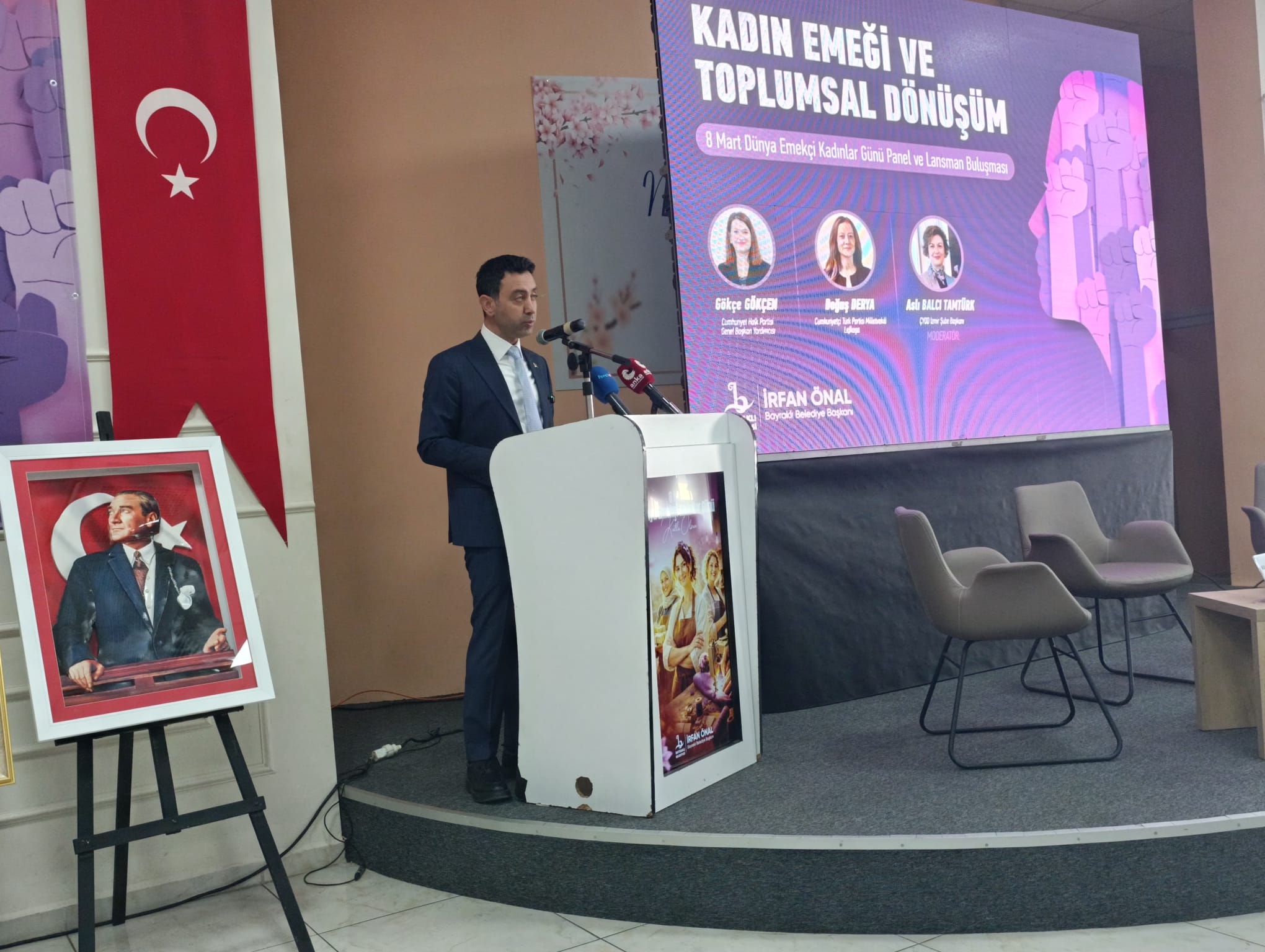 Başkan Önal’dan kadınlara iki büyük müjde! Bayraklı’nın kadınları "Dijital Kooperatif" ile dünyaya açılıyor