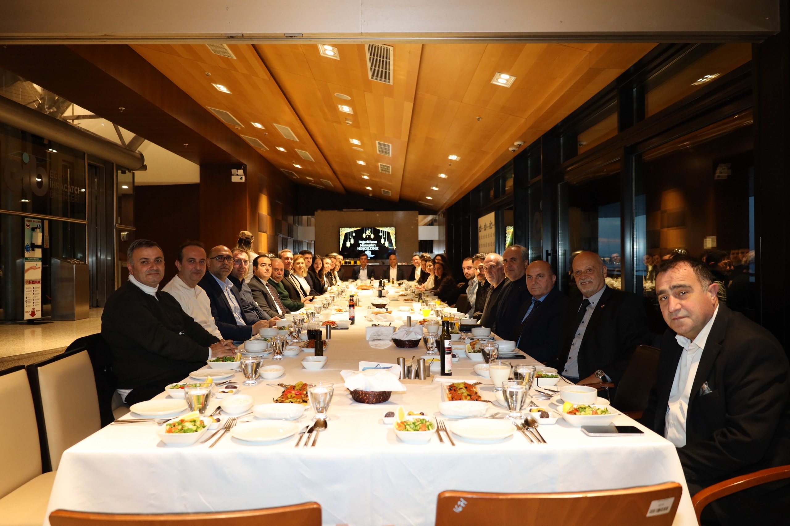 Ege Mobilya Kâğıt ve Orman Ürünleri İhracatçıları Birliği (EMKOÜİB), bölgedeki