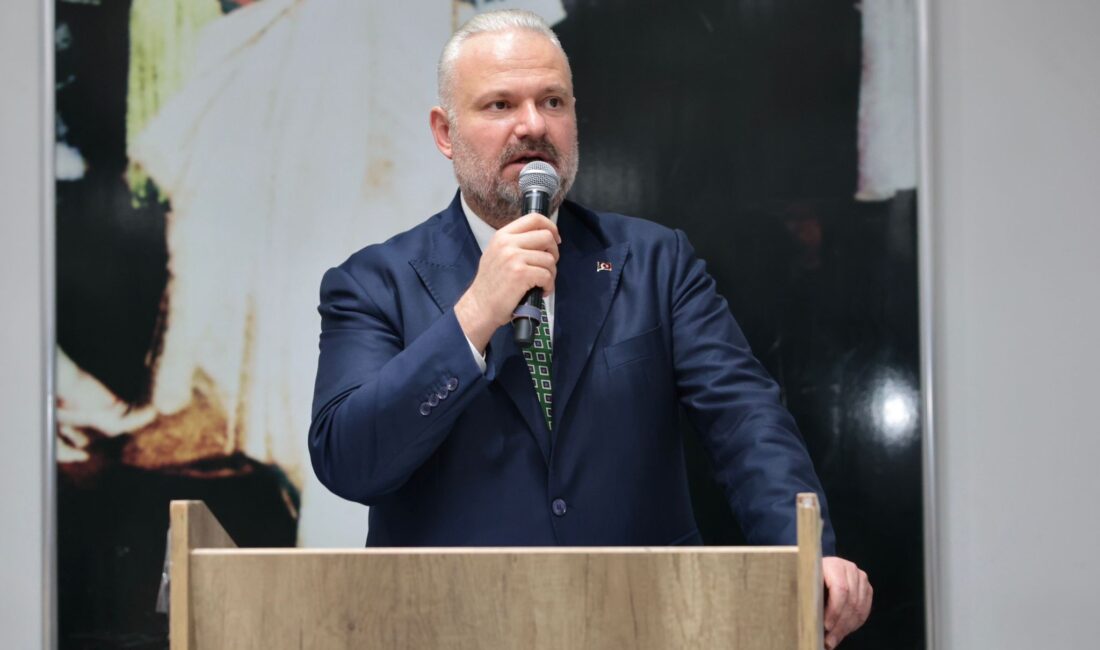 Menemen Belediye Başkanı Aydın Pehlivan, Ramazan ayının manevi ikliminde geleceğimizi