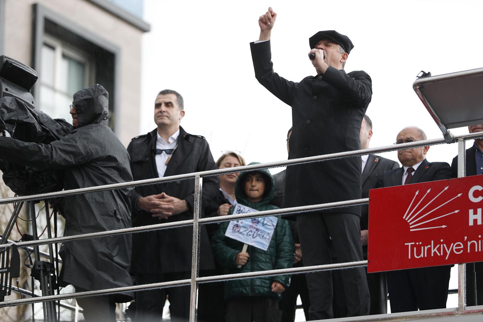 İzmir ve Aydın tek vücut: Cemil Tugay ve Çağatay Güç’ten "sarsılmaz dayanışma" mesajı