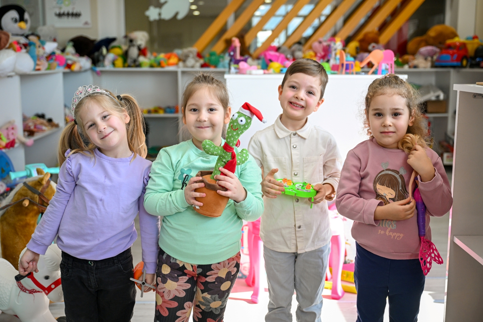 Bir çocuğun gülüşü için: “Ben oynadım, sıra sende!" 1 Bir çocuğun gülüşü için: “Ben oynadım, sıra sende!"