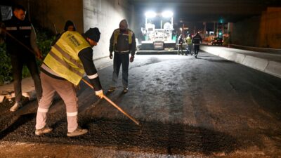 Son yılların en yağışlı Şubat ayını geride bırakan Bornova’da ekipler
