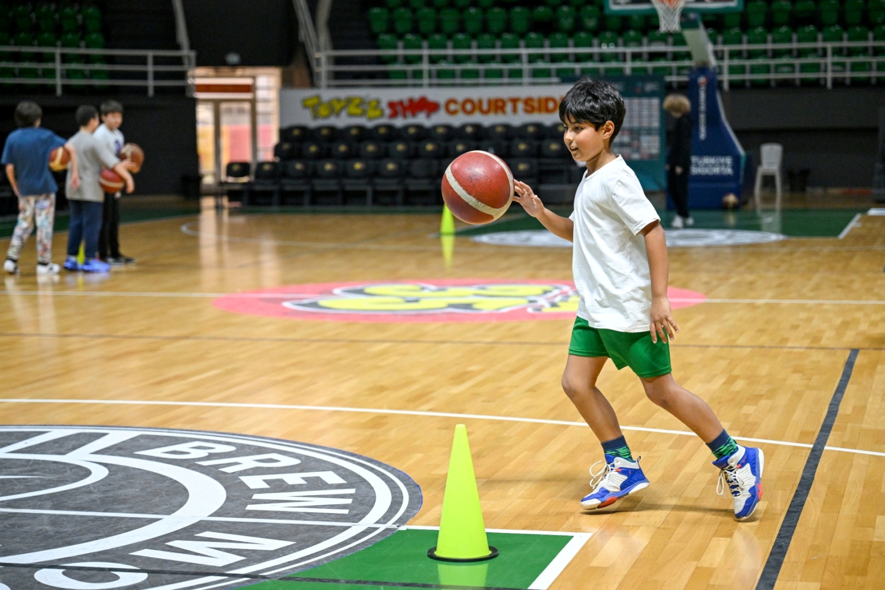 Potada gelecek var: Bornova’da çocuklar sporla büyüyor