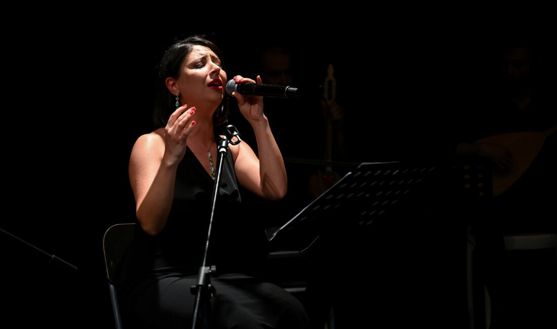 Ege’nin iki yakası, mübadelenin hüzünlü ve gururlu ezgilerinde, Bornova’da tek