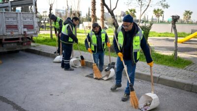 Bornova Belediye Başkanı Ömer Eşki, ilçede "temizlikte sıfır taviz" dönemini