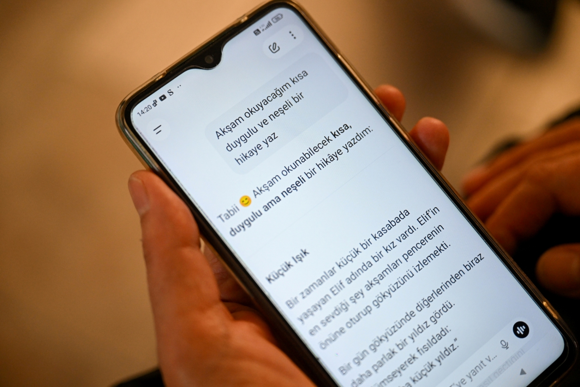 Bornova’nın çınarları yapay zekayla tanıştı: Kuşak farkı dijital köprülerle aşılıyor
