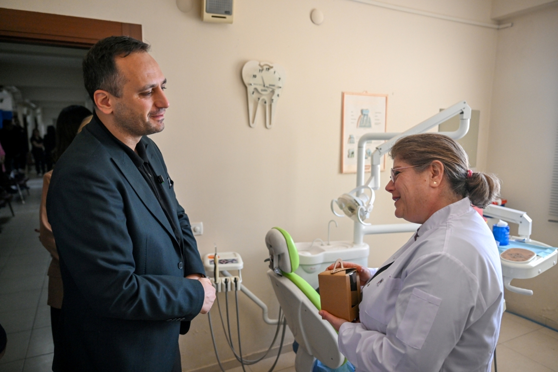 Bornova’da “Sağlık Destek Kartı” geliyor: Başkan Eşki’den sağlık emekçilerine 14 Mart ziyareti