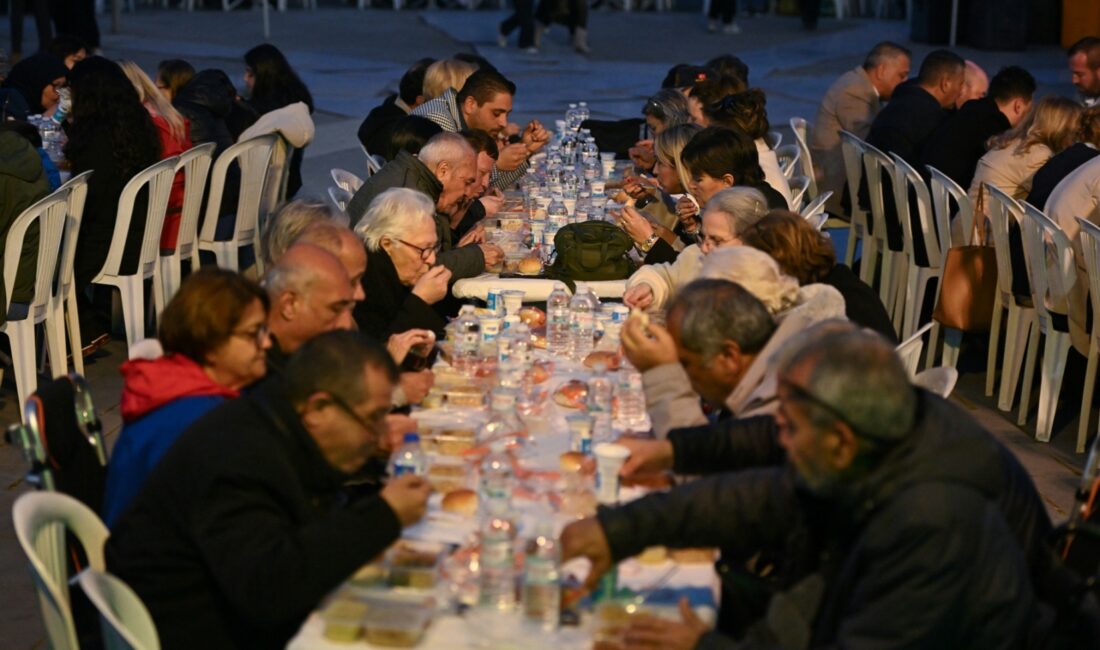 Bornova Belediyesi, bin aydan daha hayırlı olan Kadir Gecesi’nde Bornova