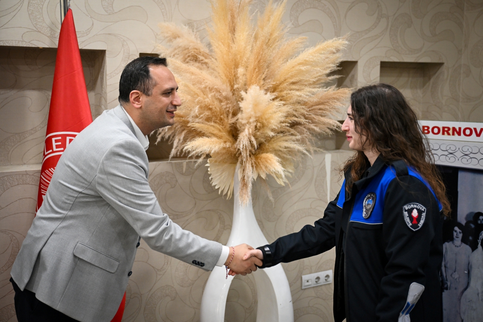 Başkan Ömer Eşki’den sert bayram mesajı: "İnadına demokrasi demeye devam edeceğiz!"