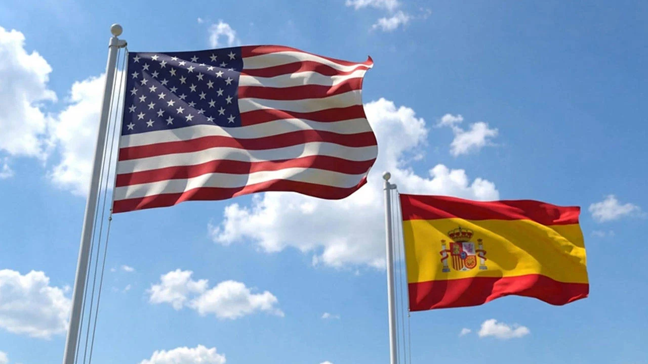 Sánchez’den Trump’a "hukuk" resti: Gökyüzünde ABD uçaklarına geçit yok