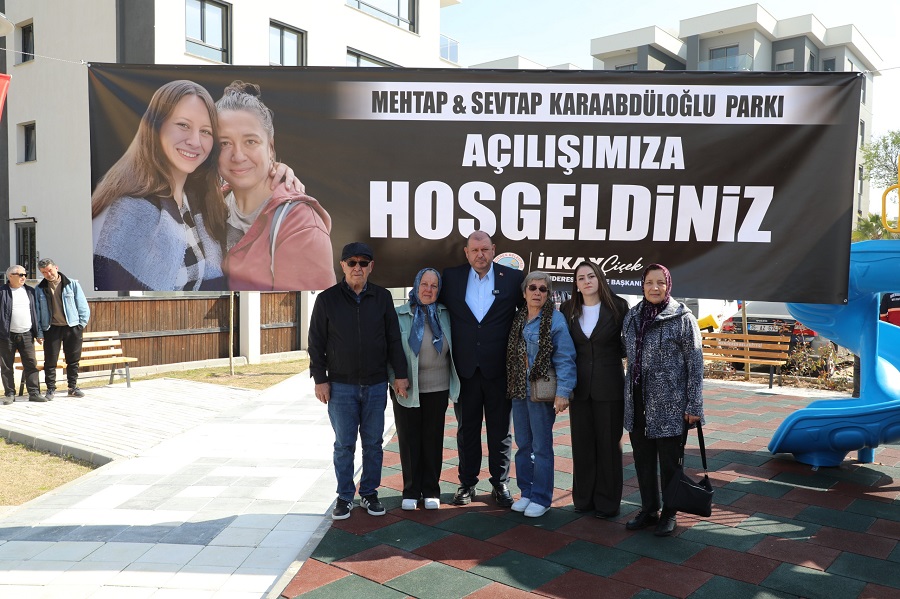 Menderes'te duygu dolu açılışı: Deprem şehidi kardeşlerin anısı parkta yaşayacak