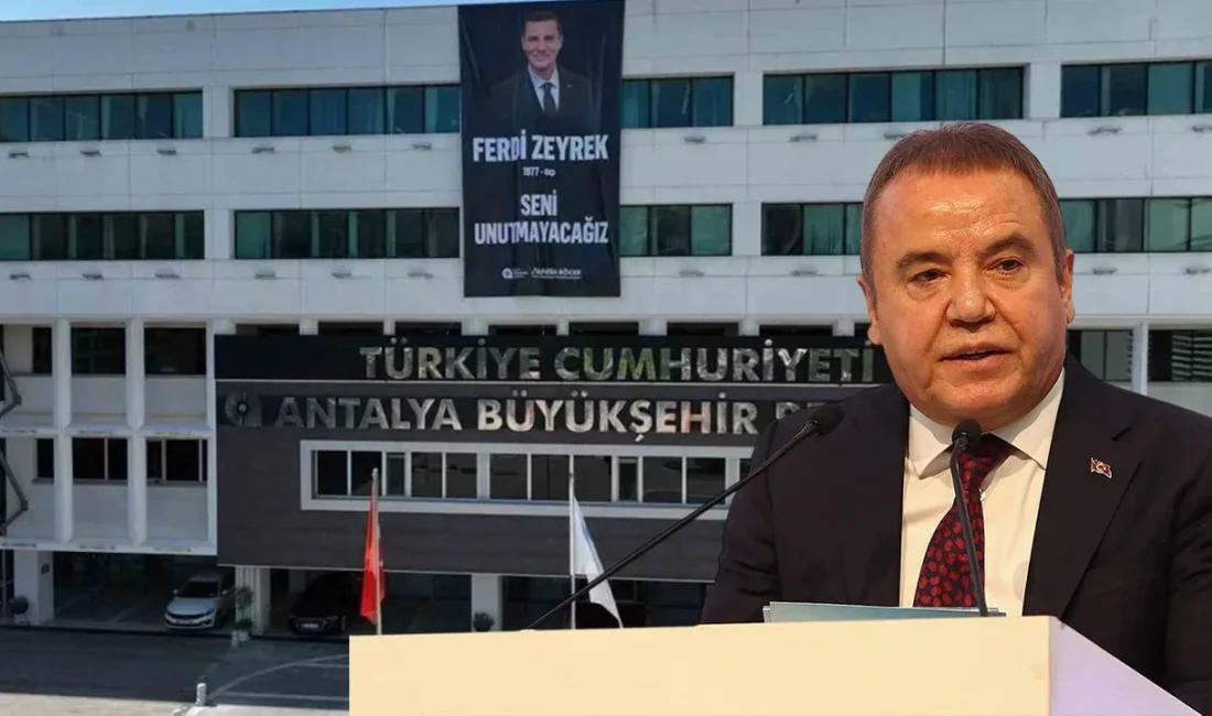 Antalya Büyükşehir Belediyesi’ne yönelik 41 sanıklı davanın ikinci gününde, tutuksuz