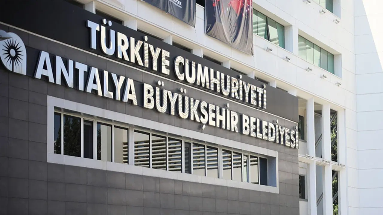 Muhittin Böcek'in başdanışmanı gözaltına alındı