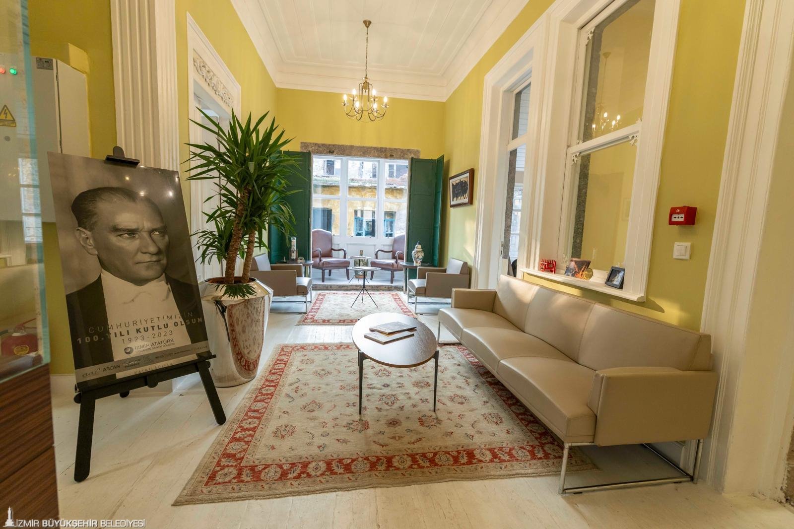 İzmir’de kültürden spora büyük dönüşüm: Simge yapılar küllerinden doğuyor