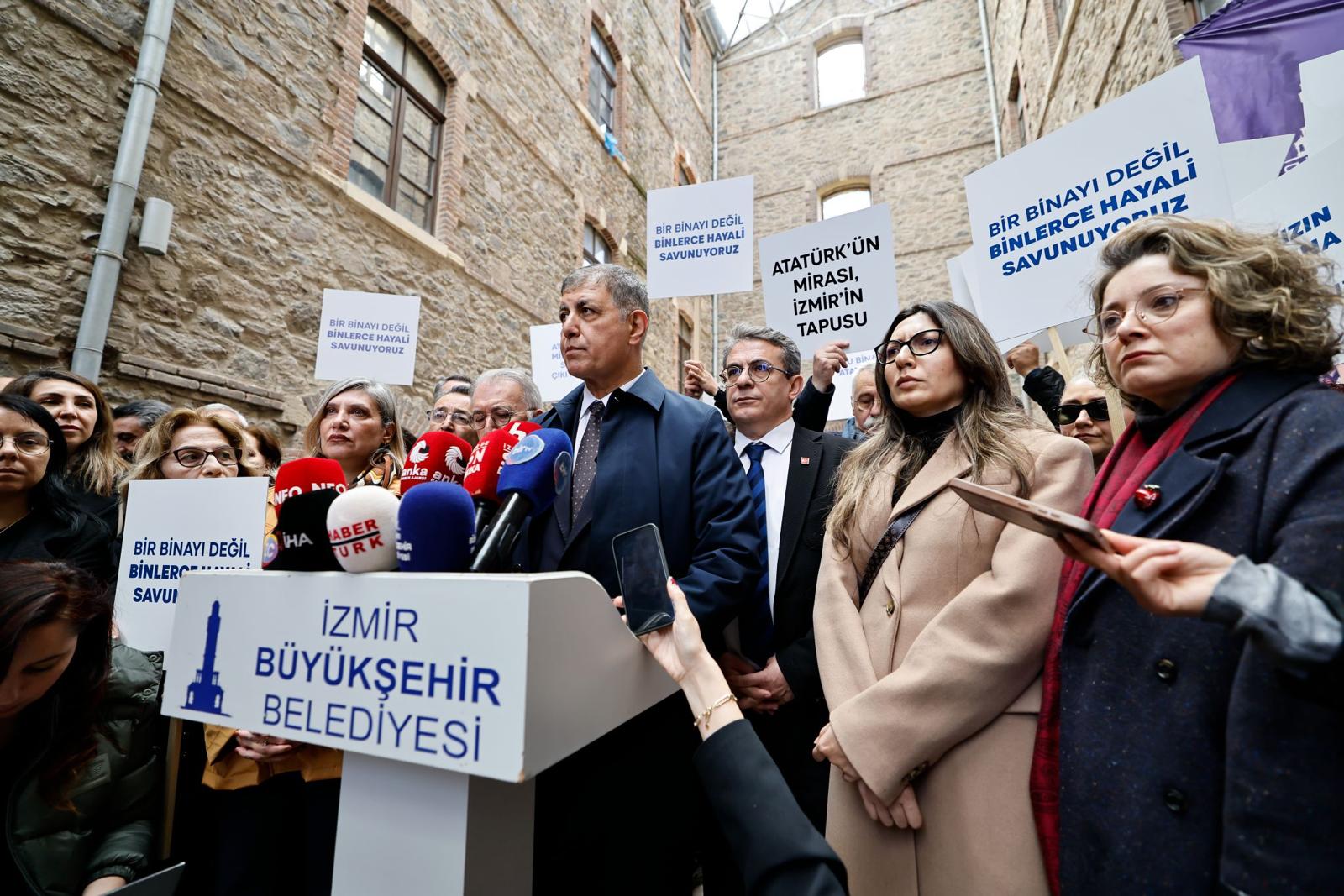 Tugay'dan tahliye nöbetinde kararlılık mesajı: 'Kimse buraya çökemez; izin vermeyiz'