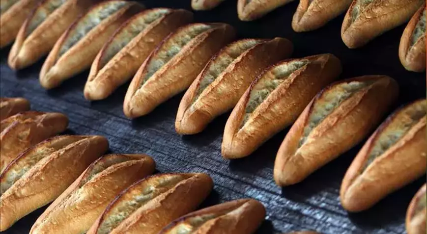 Ankara'da bayat ekmeğin 6 liradan satıldığına dair iddialar üzerine harekete