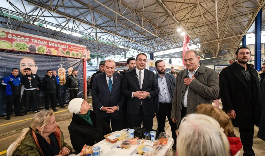 İzmir Büyükşehir Belediyesi Başkan Vekili Yıldır ve Balçova Belediye Başkanı