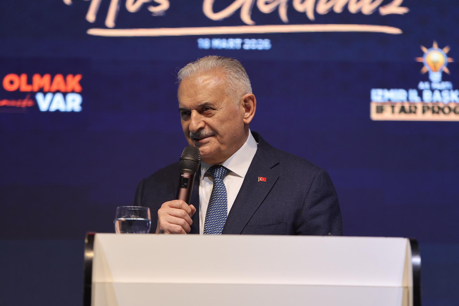 AK Parti İzmir’de vefa iftarı: Binali Yıldırım’dan "küresel belirsizlik" ve "gazze" vurgusu