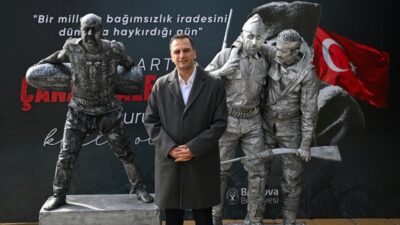 Işıkkent Polis Şehitliği'nde selamlama atışıyla başlayan, konserle taçlanan 111. yıl